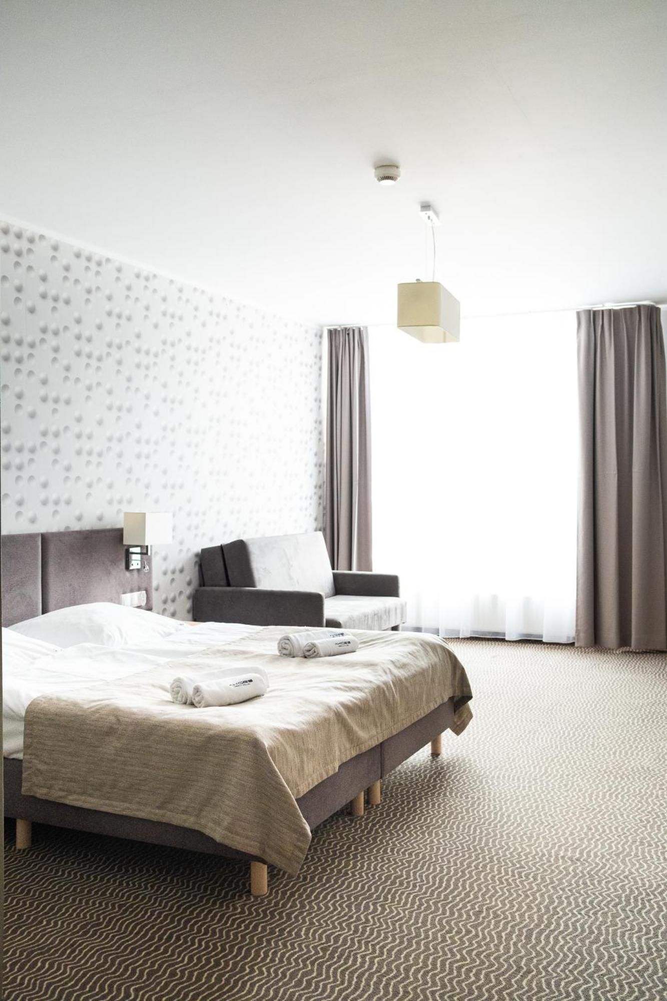 Akces Medical Fit & Spa Дзьвіжино Екстер'єр фото